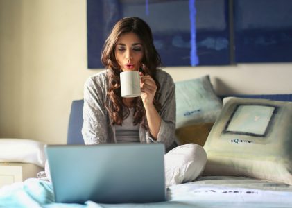 How to Make Online Content Creation Better with Art