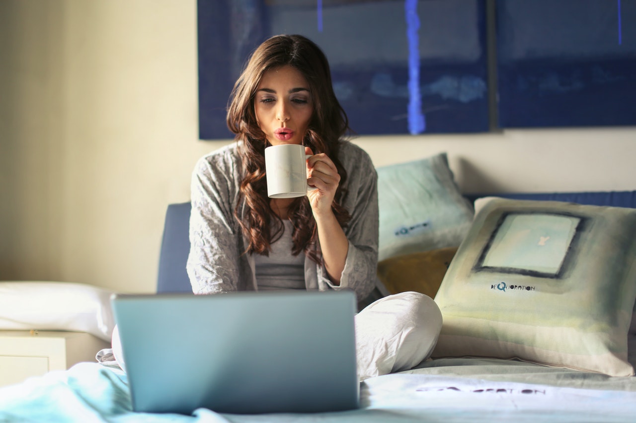How to Make Online Content Creation Better with Art